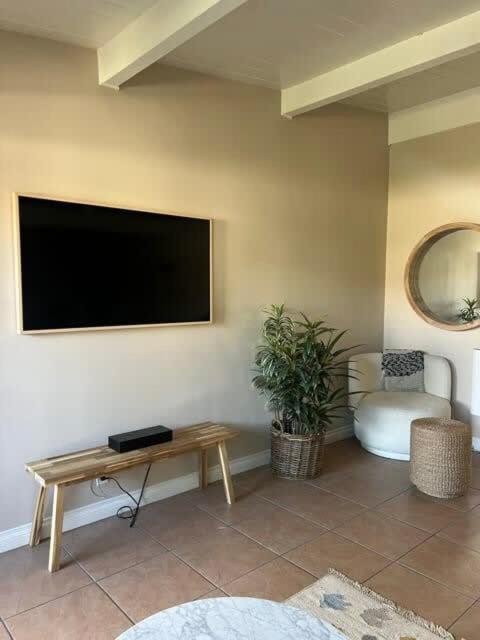 Downtown Apartment By The Beach Santa Barbara Luaran gambar