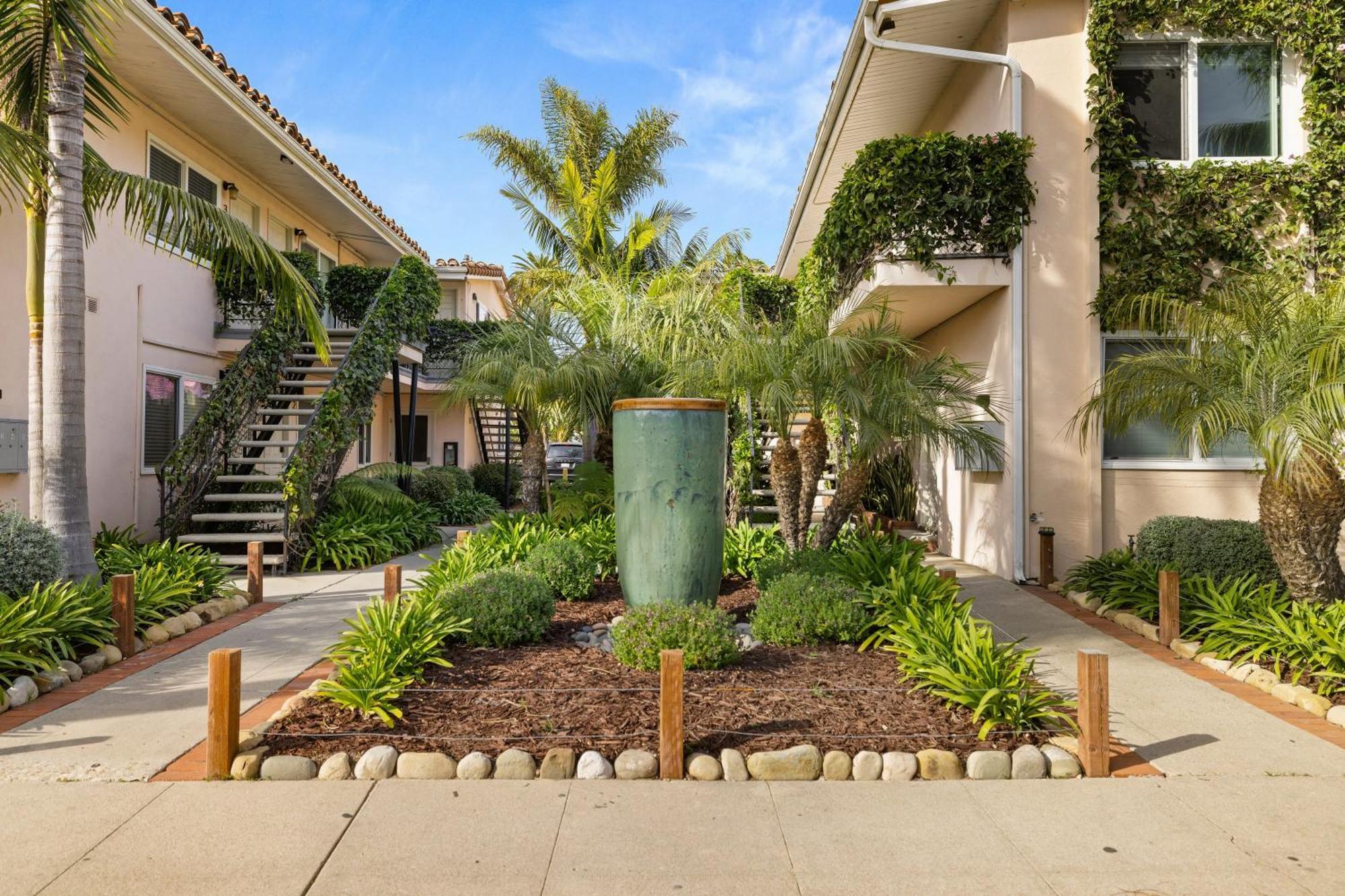 Downtown Apartment By The Beach Santa Barbara Luaran gambar